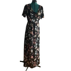Lulu's Maxi Cocktail Formal Wedding Guest Moody Floral Wrap Dress size Medium